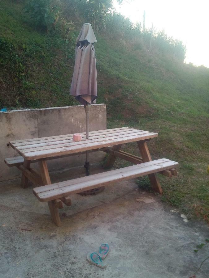 A La Montagne Daire Le Morne-Vert Dış mekan fotoğraf